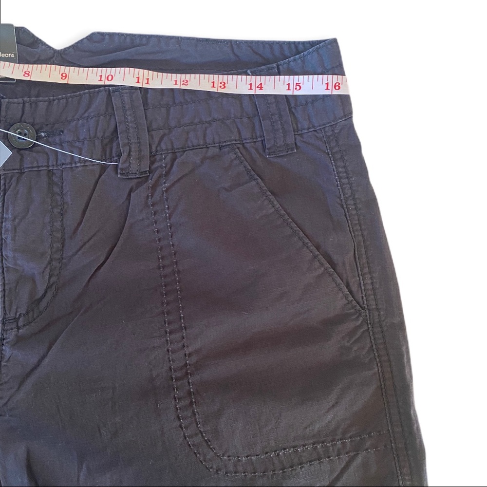 Capri Size 8 - Picture 9 of 10